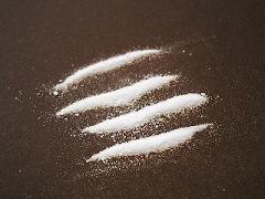 <img src=”http://www.489547_40155009.jpg “align=”right” alt=”cocaine symptoms cause addiction”>